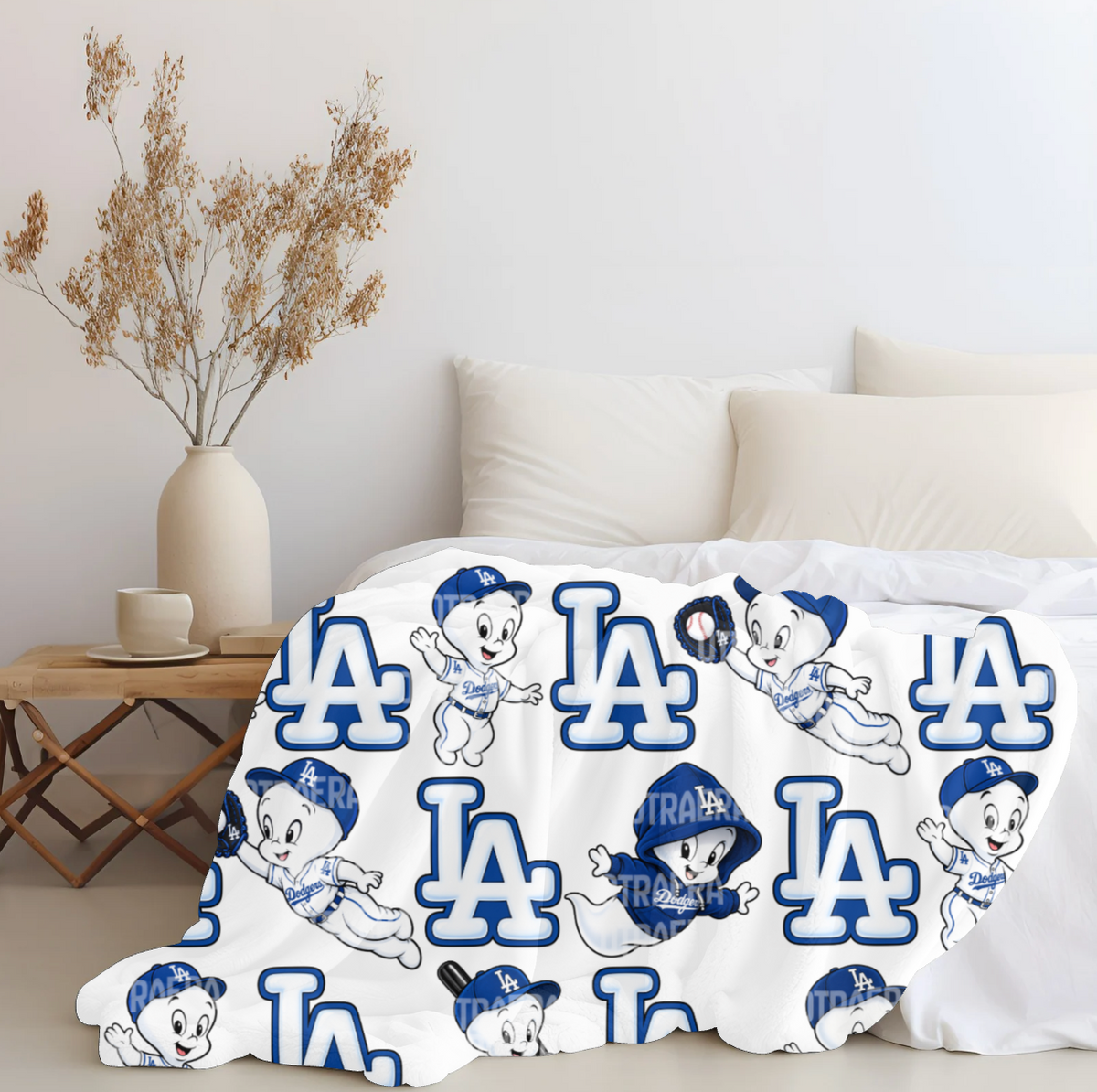 Casper x Dodgers Plush Blanket