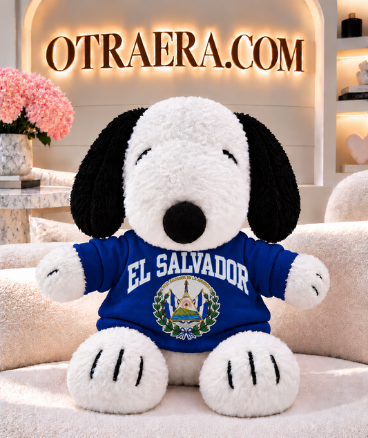 El Salvador Snoopy Plushie