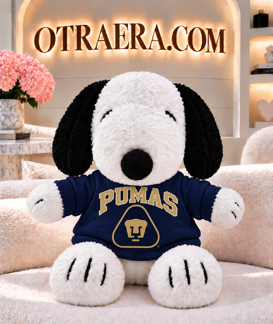 Pumas Snoopy Plushie