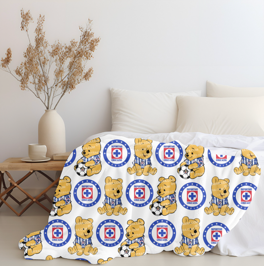 Pooh Cruz Azul Plush Blanket